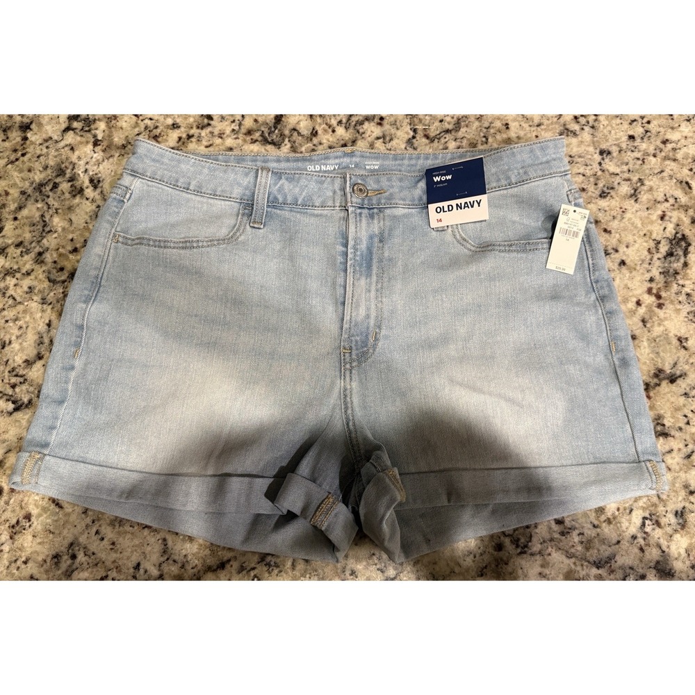 Old Navy High-Rise "Wow" Denim Shorts NWT Light Wash Size 14 3" Inseam